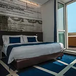Hotell Manin 4*
