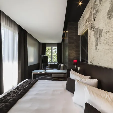 Manin Hotel